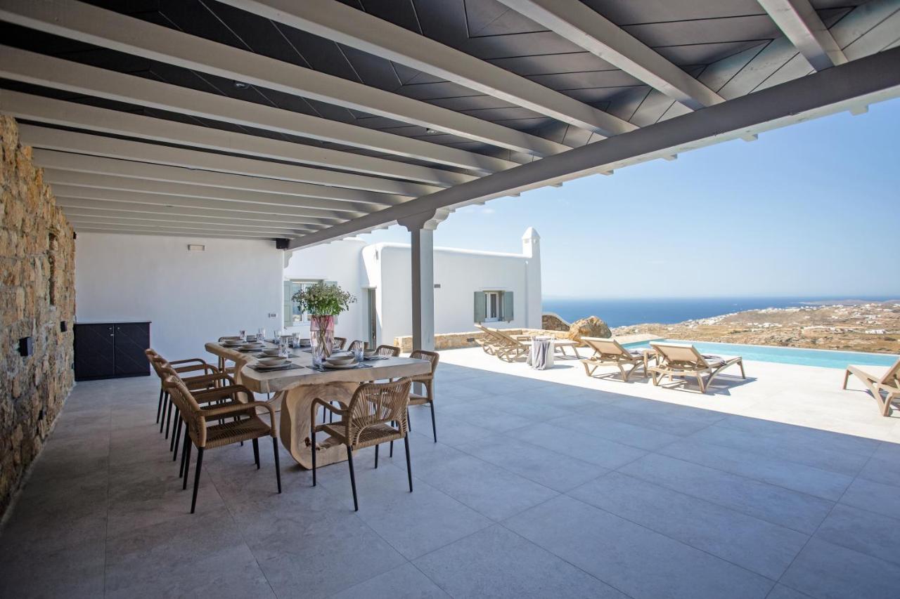 Mykonian Tramonti Villa *